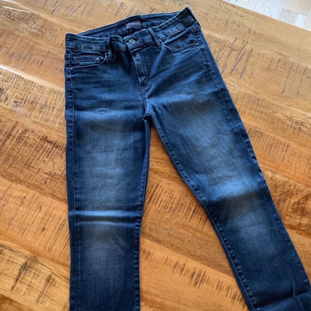 MOTHER Jeans - The Looker crop